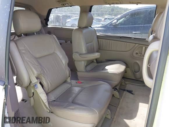 2004 Toyota Sienna XLE z VIN 5TDZA22C14S024074, wystawiony jako IAAI lot #43291649 z przebiegiem 274 503 mil mil oraz . Historia ofert i sprzedaży dostępna na DreamBid. Obrazek 8.