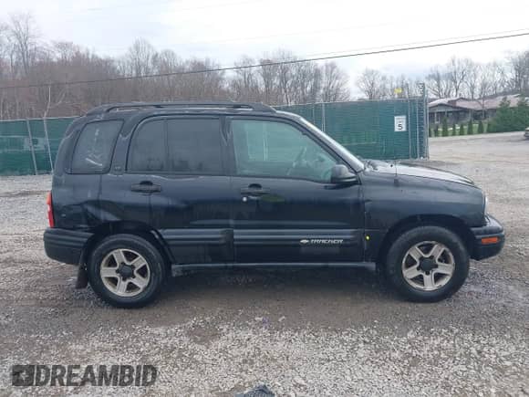 2003 Chevrolet Tracker LT с VIN 2CNBJ634236937060, выставлен на аукционе IAAI как лот 41943048 с пробегом 166 629 миль миль и . История ставок и продаж доступна на DreamBid. Изображение 13.