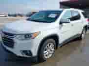 2019 Chevrolet Traverse LT z VIN 1GNERHKW6KJ155264, wystawiony jako IAAI lot #43092310 z przebiegiem 144 403 mil mil oraz . Historia ofert i sprzedaży dostępna na DreamBid. Obrazek 2.