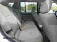 2007 Jeep Commander Sport с VIN 1J8HG48K87C588596, выставлен на аукционе Copart как лот 81312585 с пробегом 124 823 миль миль и На запчасти • Non repairable. История ставок и продаж доступна на DreamBid. Изображение 11.