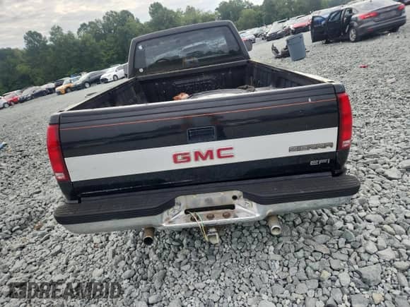 1989 GMC Sierra 1500 с VIN 1GTDK14KXKE507989, выставлен на аукционе Copart как лот 67599295 с пробегом 172 284 миль миль и Списание • Salvage title. История ставок и продаж доступна на DreamBid. Изображение 6.