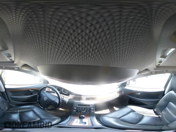 2011 Volvo XC70 3.2L with VIN YV4940BZ7B1096601, listed as a IAAI auction lot 42627512 with 178,556 mi miles and . Bid and sale history available at DreamBid. Image 18.