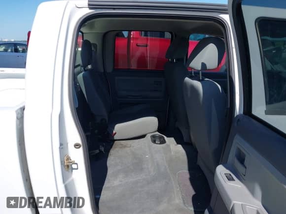 2005 Dodge Dakota SLT with VIN 1D7HW48N75S263077, listed as a IAAI auction lot 42537856 with 182,479 mi miles and . Bid and sale history available at DreamBid. Image 8.