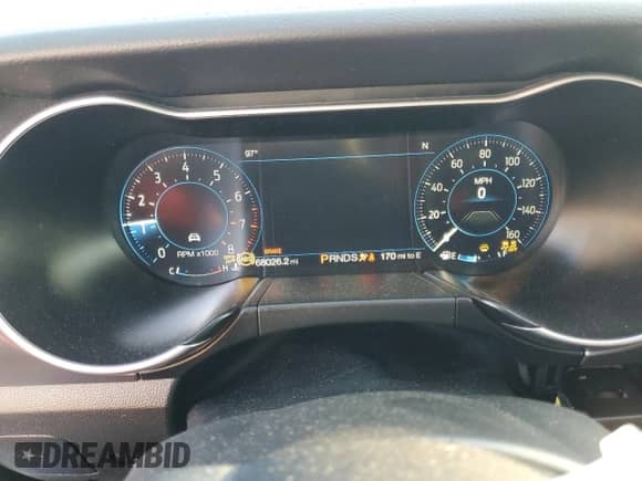 2019 Ford Mustang EcoBoost с VIN 1FATP8UHXK5121136, выставлен на аукционе Copart как лот 66923695 с пробегом 68 026 миль миль и На запчасти • Non repairable. История ставок и продаж доступна на DreamBid. Изображение 9.