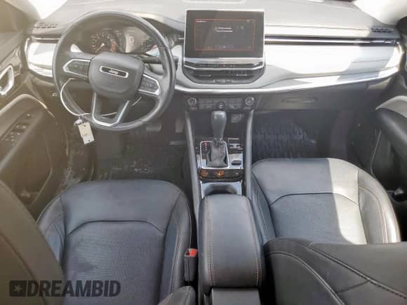 2022 Jeep Compass Limited с VIN 3C4NJDCB9NT135608, выставлен на аукционе Copart как лот 70004105 с пробегом 44 527 миль миль и Списание • Salvage title. История ставок и продаж доступна на DreamBid. Изображение 8.