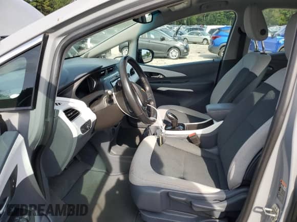 2019 Chevrolet Bolt EV LT z VIN 1G1FY6S04K4142116, wystawiony jako Copart lot #69132613 z przebiegiem 54 752 mil mil oraz . Historia ofert i sprzedaży dostępna na DreamBid. Obrazek 7.