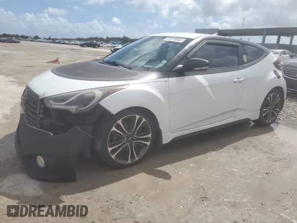 2016 Hyundai Veloster Turbo Rally Edition z VIN KMHTC6AE5GU271362, wystawiony jako Copart lot #81975845 z przebiegiem 130 472 mil mil oraz Czysty tytuł • Clean title. Historia ofert i sprzedaży dostępna na DreamBid. Obrazek 1.