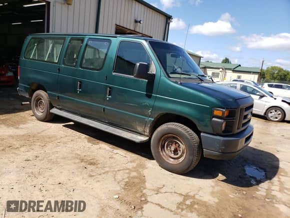 2008 Ford Econoline Cargo with VIN 1FBNE31P58DB39831, listed as a Copart auction lot 66421624 with Not provided miles and Non repairable. Bid and sale history available at DreamBid. Image 4.