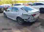 2023 Toyota Camry SE z VIN 4T1G11AK2PU137294, wystawiony jako IAAI lot #43313542 z przebiegiem 71 374 mil mil oraz . Historia ofert i sprzedaży dostępna na DreamBid. Obrazek 3.