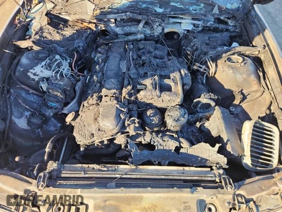 2000 BMW 5 Series 528i с VIN WBADM6345YGU15211, выставлен на аукционе Copart как лот 85207655 с пробегом Не указан миль и Списание • Salvage title. История ставок и продаж доступна на DreamBid. Изображение 11.