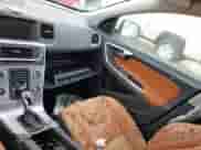 2018 Volvo S60 Inscription с VIN LYV402HK5JB169518, выставлен на аукционе IAAI как лот 42286721 с пробегом Не указан миль и . История ставок и продаж доступна на DreamBid. Изображение 5.