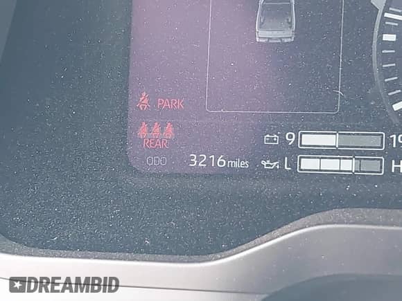 2024 Toyota Tundra Limited z VIN 5TFWA5DB9RX217552, wystawiony jako IAAI lot #41588555 z przebiegiem 3 216 mil mil oraz . Historia ofert i sprzedaży dostępna na DreamBid. Obrazek 15.