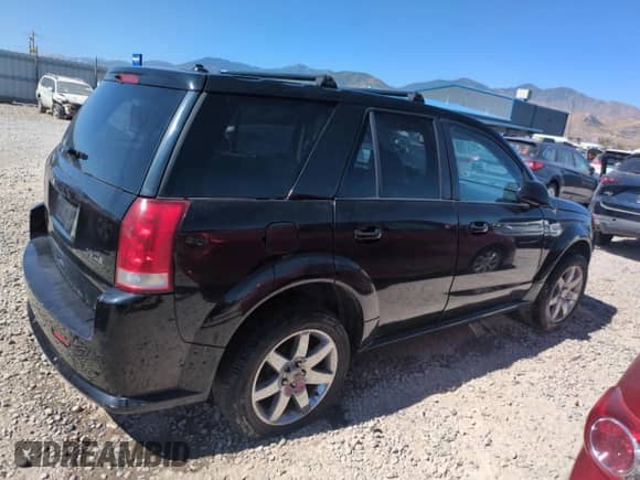 2005 Saturn VUE with VIN 5GZCZ53465S853740, listed as a Copart auction lot 63087925 with 186,925 mi miles and Salvage title. Bid and sale history available at DreamBid. Image 3.