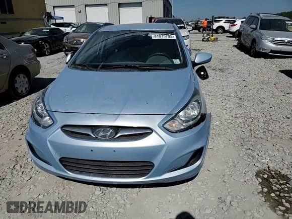 2013 Hyundai Accent GS с VIN KMHCT5AE8DU099298, выставлен на аукционе Copart как лот 81075705 с пробегом 124 687 миль миль и Списание • Salvage title. История ставок и продаж доступна на DreamBid. Изображение 13.