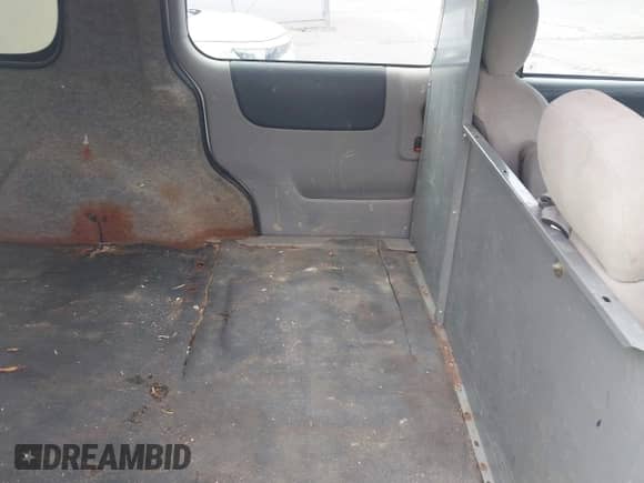 2008 Chevrolet Uplander Cargo с VIN 1GBDV13128D139651, выставлен на аукционе IAAI как лот 42507182 с пробегом 264 353 миль миль и . История ставок и продаж доступна на DreamBid. Изображение 8.