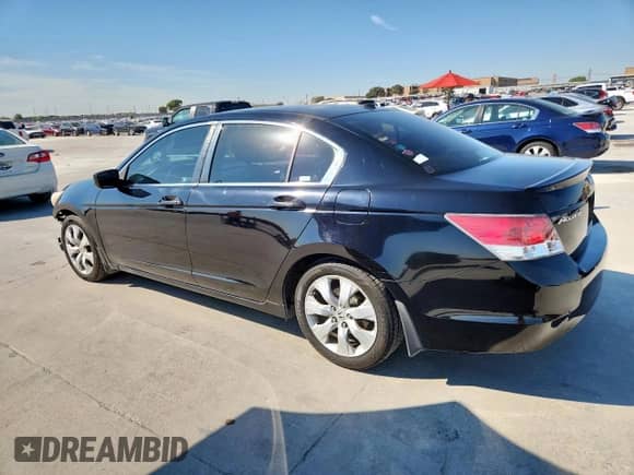 2008 Honda Accord EX-L с VIN JHMCP26808C048544, выставлен на аукционе Copart как лот 85367035 с пробегом 192 420 миль миль и Списание • Salvage title. История ставок и продаж доступна на DreamBid. Изображение 2.