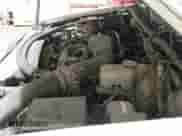 2001 Chevrolet Blazer LT z VIN 1GNDT13W012149519, wystawiony jako IAAI lot #42935277 z przebiegiem 190 141 mil mil oraz . Historia ofert i sprzedaży dostępna na DreamBid. Obrazek 13.