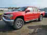 2009 Chevrolet Colorado 2LT z VIN 1GCDT13E998137961, wystawiony jako Copart lot #51521655 z przebiegiem 156 551 mil mil oraz Czysty tytuł • Clean title. Historia ofert i sprzedaży dostępna na DreamBid. Obrazek 1.