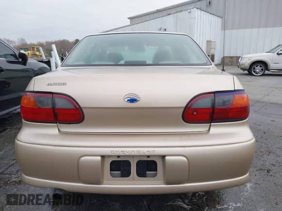 2005 Chevrolet Malibu Classic с VIN 1G1ND52F85M132957, выставлен на аукционе IAAI как лот 41509977 с пробегом 167 475 миль миль и . История ставок и продаж доступна на DreamBid. Изображение 16.