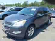 2012 Chevrolet Traverse 1LT z VIN 1GNKVGED9CJ277606, wystawiony jako IAAI lot #42864068 z przebiegiem 139 446 mil mil oraz . Historia ofert i sprzedaży dostępna na DreamBid. Obrazek 2.