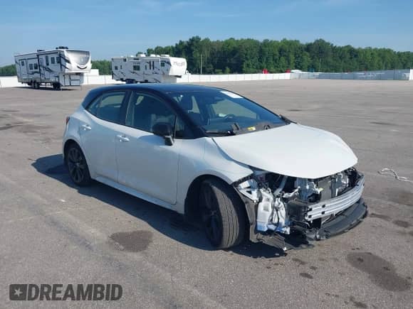 2024 Toyota Corolla XSE z VIN JTNC4MBE0R3217931, wystawiony jako IAAI lot #42579841 z przebiegiem 26 832 mil mil oraz . Historia ofert i sprzedaży dostępna na DreamBid. Obrazek 1.