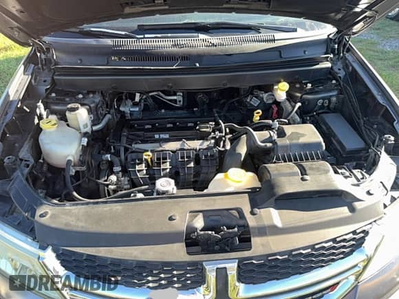 2018 Dodge Journey SE z VIN 3C4PDCABXJT183528, wystawiony jako Copart lot #86530795 z przebiegiem 87 113 mil mil oraz Czysty tytuł • Clean title. Historia ofert i sprzedaży dostępna na DreamBid. Obrazek 7.