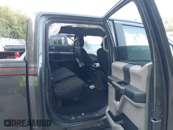 2020 Ford F-150 XL с VIN 1FTEW1EP9LFC57594, выставлен на аукционе IAAI как лот 43236873 с пробегом 72 054 миль миль и . История ставок и продаж доступна на DreamBid. Изображение 8.