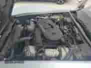 1982 Chevrolet Corvette z VIN 1G1AY8786C5103415, wystawiony jako Copart lot #51789605 z przebiegiem 60 582 mil mil oraz Czysty tytuł • Clean title. Historia ofert i sprzedaży dostępna na DreamBid. Obrazek 11.