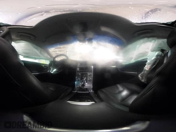 2017 Volvo S60 Inscription с VIN LYV402HK1HB129530, выставлен на аукционе IAAI как лот 41381620 с пробегом 53 031 миль миль и . История ставок и продаж доступна на DreamBid. Изображение 18.