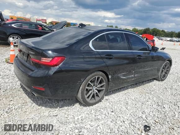 2020 BMW 3 Series 330i xDrive with VIN 3MW5R7J08L8B11535, listed as a Copart auction lot 69748585 with 83,124 mi miles and Salvage title. Bid and sale history available at DreamBid. Image 3.
