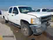2011 Chevrolet Silverado 2500HD с VIN 1GB1KVCG6BF126811, выставлен на аукционе IAAI как лот 43367531 с пробегом 303 285 миль миль и . История ставок и продаж доступна на DreamBid. Изображение 1.
