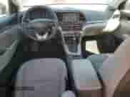 2020 Hyundai Elantra SEL z VIN 5NPD84LF8LH571812, wystawiony jako Copart lot #85376295 z przebiegiem 140 921 mil mil oraz Szkoda całkowita • Salvage title. Historia ofert i sprzedaży dostępna na DreamBid. Obrazek 8.