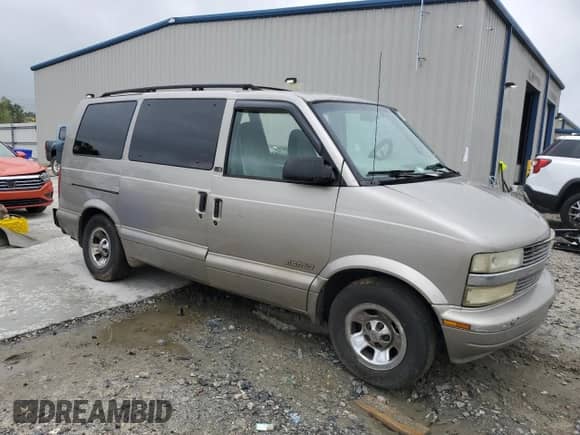 2002 Chevrolet Astro с VIN 1GNDM19X42B139364, выставлен на аукционе Copart как лот 50256915 с пробегом Не указан миль и Списание • Salvage title. История ставок и продаж доступна на DreamBid. Изображение 4.