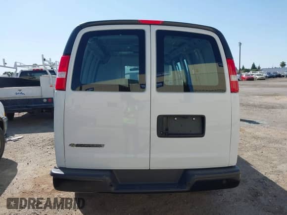 2023 Chevrolet Express Cargo with VIN 1GCWGAFP2P1109998, listed as a IAAI auction lot 42328435 with 5,258 mi miles and . Bid and sale history available at DreamBid. Image 16.