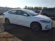 2018 Hyundai Elantra SEL с VIN 5NPD84LF9JH256160, выставлен на аукционе Copart как лот 80787225 с пробегом 122 868 миль миль и Чистый • Clean title. История ставок и продаж доступна на DreamBid. Изображение 4.