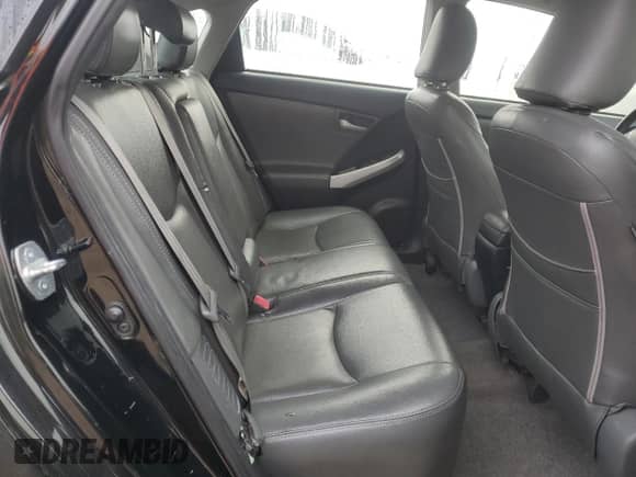 2014 Toyota Prius Two with VIN JTDKN3DUXE1742142, listed as a Copart auction lot 90444285 with 258,335 mi miles and Clean title. Bid and sale history available at DreamBid. Image 10.