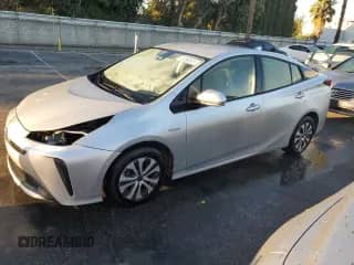 2019 Toyota Prius LE с VIN JTDKARFU0K3085458, выставлен на аукционе Copart как лот 83875355 с пробегом 99 999 миль миль и Чистый • Clean title. История ставок и продаж доступна на DreamBid. Изображение 1.