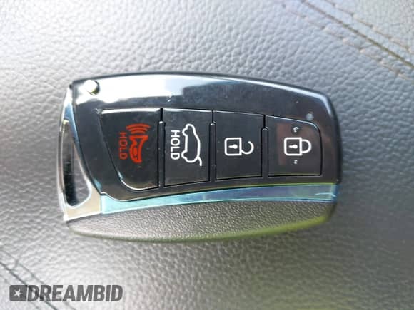 2015 Hyundai Santa Fe с VIN 5XYZU3LA5FG269017, выставлен на аукционе IAAI как лот 43005722 с пробегом 274 755 миль миль и . История ставок и продаж доступна на DreamBid. Изображение 11.