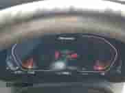 2020 BMW 3 Series M340i z VIN 3MW5U7J09L8B26303, wystawiony jako Copart lot #59202145 z przebiegiem 75 606 mil mil oraz Szkoda całkowita • Salvage title. Historia ofert i sprzedaży dostępna na DreamBid. Obrazek 9.