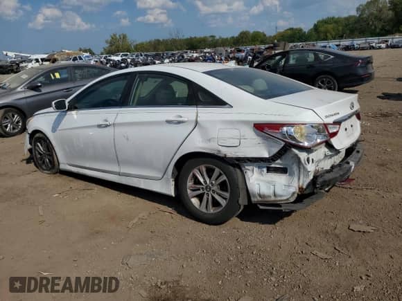 2014 Hyundai Sonata GLS z VIN 5NPEB4AC2EH825810, wystawiony jako Copart lot #84654845 z przebiegiem 126 855 mil mil oraz Szkoda całkowita • Salvage title. Historia ofert i sprzedaży dostępna na DreamBid. Obrazek 2.