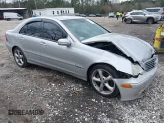 2004 Mercedes-Benz C 320 with VIN WDBRF64J34F488308, listed as a IAAI auction lot 41516891 with 160,855 mi miles and . Bid and sale history available at DreamBid. Image 1.