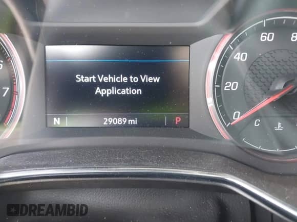 2022 Chevrolet TrailBlazer RS z VIN KL79MTSL0NB032718, wystawiony jako IAAI lot #42451769 z przebiegiem 29 089 mil mil oraz . Historia ofert i sprzedaży dostępna na DreamBid. Obrazek 15.
