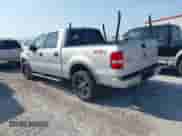 2005 Ford F-150 XLT z VIN 1FTPW14585KE61905, wystawiony jako IAAI lot #43199220 z przebiegiem 239 923 mil mil oraz . Historia ofert i sprzedaży dostępna na DreamBid. Obrazek 3.