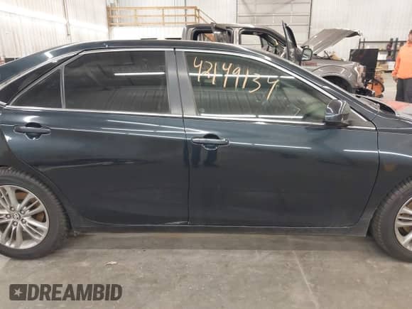 2017 Toyota Camry XLE с VIN 4T1BF1FK9HU277414, выставлен на аукционе IAAI как лот 42149134 с пробегом 95 002 миль миль и . История ставок и продаж доступна на DreamBid. Изображение 14.