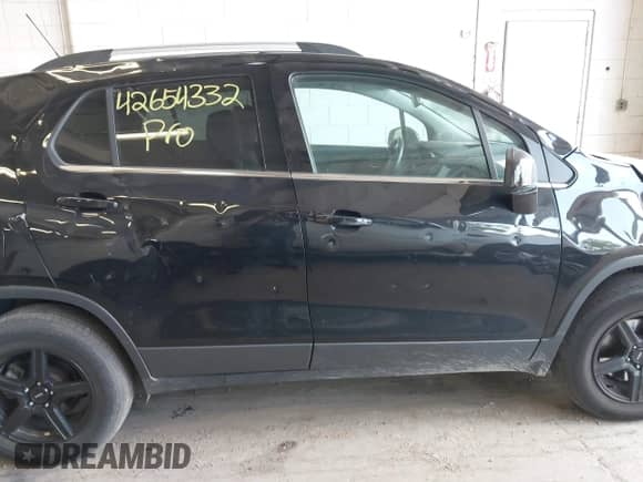 2020 Chevrolet Trax LT с VIN 3GNCJPSBXLL170480, выставлен на аукционе IAAI как лот 42654332 с пробегом 206 921 миль миль и . История ставок и продаж доступна на DreamBid. Изображение 13.
