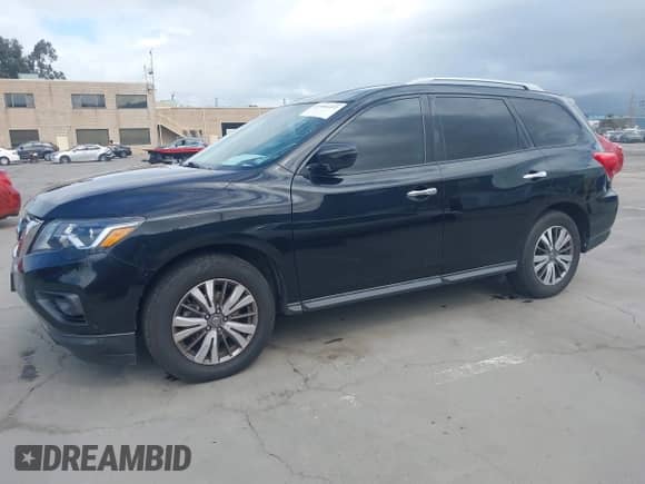 2019 Nissan Pathfinder SV с VIN 5N1DR2MN9KC632341, выставлен на аукционе IAAI как лот 41906497 с пробегом 99 418 миль миль и . История ставок и продаж доступна на DreamBid. Изображение 2.