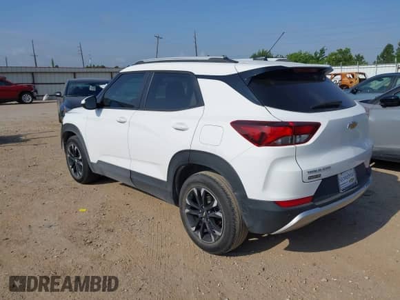 2022 Chevrolet TrailBlazer LT с VIN KL79MPS26NB120882, выставлен на аукционе IAAI как лот 42279732 с пробегом 33 796 миль миль и . История ставок и продаж доступна на DreamBid. Изображение 3.