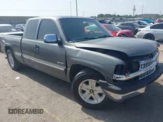 2002 Chevrolet Silverado 1500 LS with VIN 2GCEC19W321344133, listed as a IAAI auction lot 42647242 with 274,556 mi miles and . Bid and sale history available at DreamBid. Image 1.