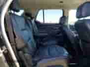 2018 Chevrolet Traverse LT Cloth z VIN 1GNERGKW3JJ205238, wystawiony jako Copart lot #86108535 z przebiegiem 165 986 mil mil oraz Szkoda całkowita • Salvage title. Historia ofert i sprzedaży dostępna na DreamBid. Obrazek 11.