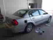 2004 Chevrolet Malibu z VIN 1G1ZS52F94F239378, wystawiony jako IAAI lot #42204026 z przebiegiem 202 475 mil mil oraz . Historia ofert i sprzedaży dostępna na DreamBid. Obrazek 4.